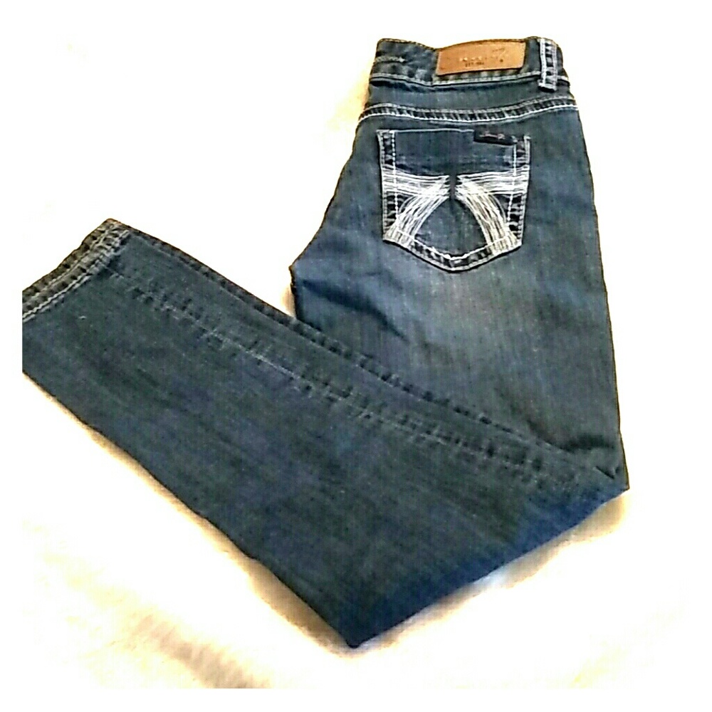 Seven7 Jeans